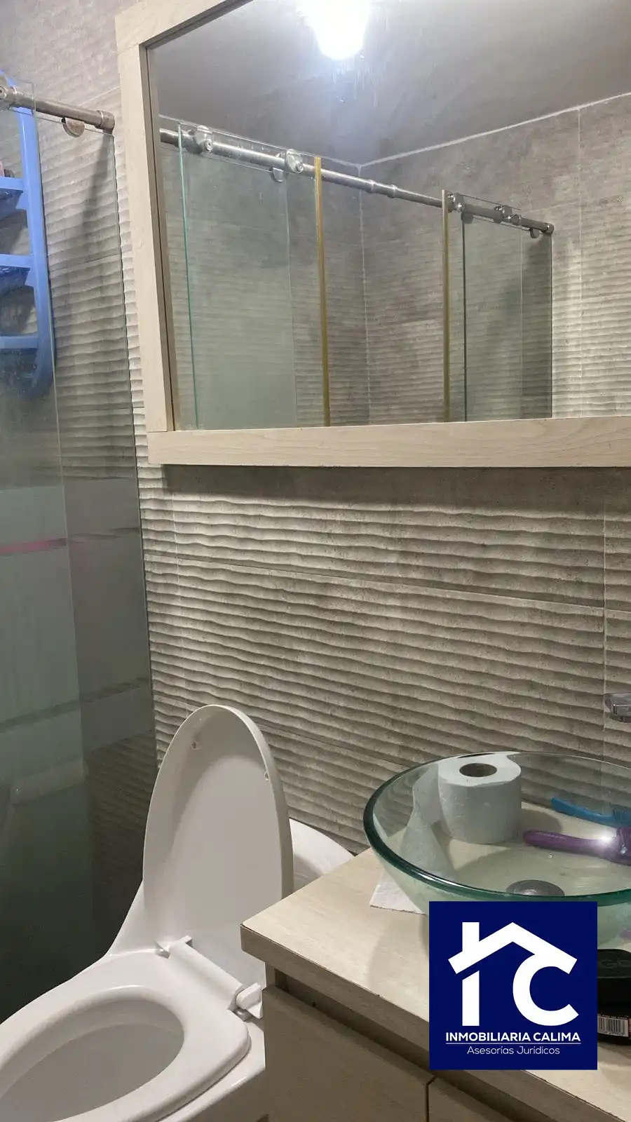 Casa de 3 pisos Barrio Decepaz Cali